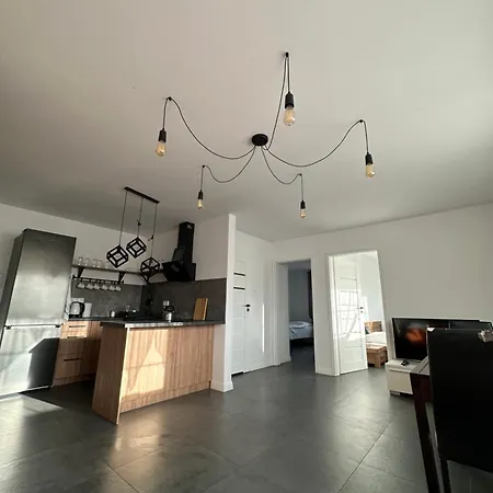 Czerwona Stodola Apartamento Kłodzko